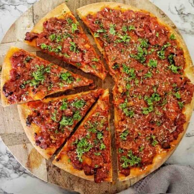 Bolognese-Pizza